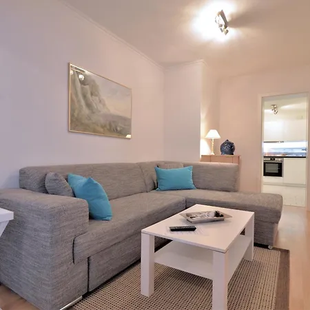 Appartment-villa Steinfurth * Binz